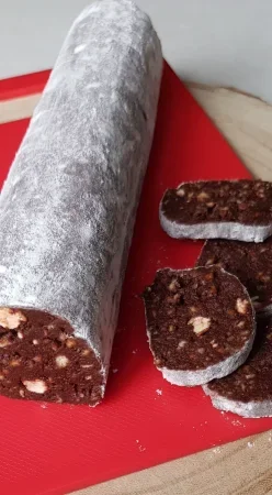 Saucisson au chocolat (trompe l'oeil)