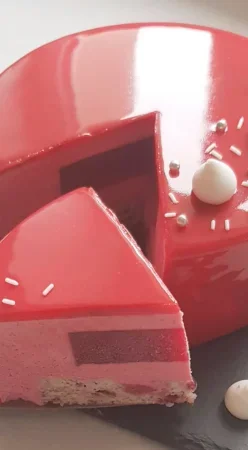 Entremet tout framboise