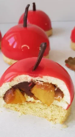 Entremet pommes caramélisées et vanille