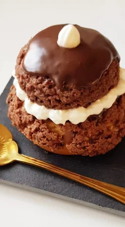 Religieuse au chocolat