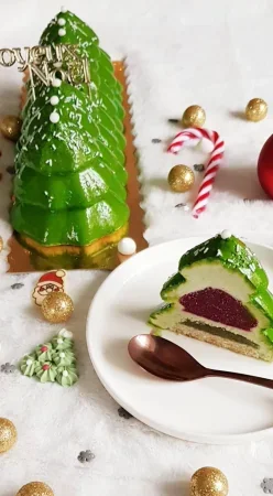 Bûche pistache framboise