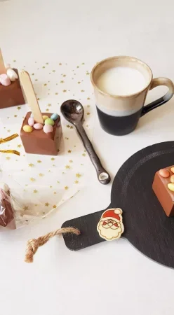 Sucettes chocolat chaud (au lait)