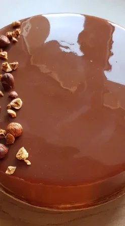 Entremet noisettes et praliné
