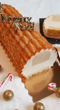 Bûche ananas, vanille et rhum