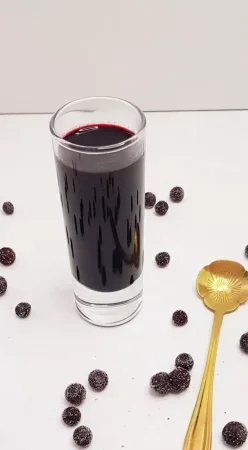 Compotée et coulis de myrtilles