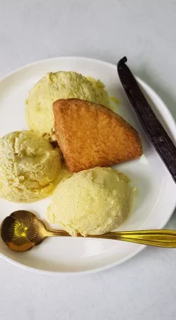 Glace à la vanille