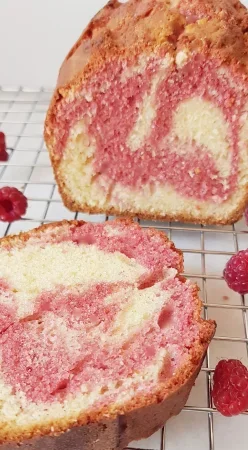 Cake marbré framboise